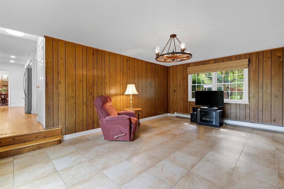 Interior, Pendant Lights, Recessed Lighting, Wooden Walls