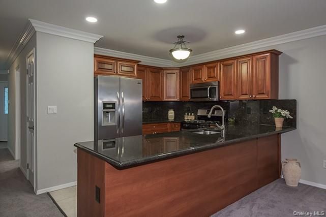 Interior, Kitchen, Pendant Lights, Recessed Lighting, Stainless Steel Appliances