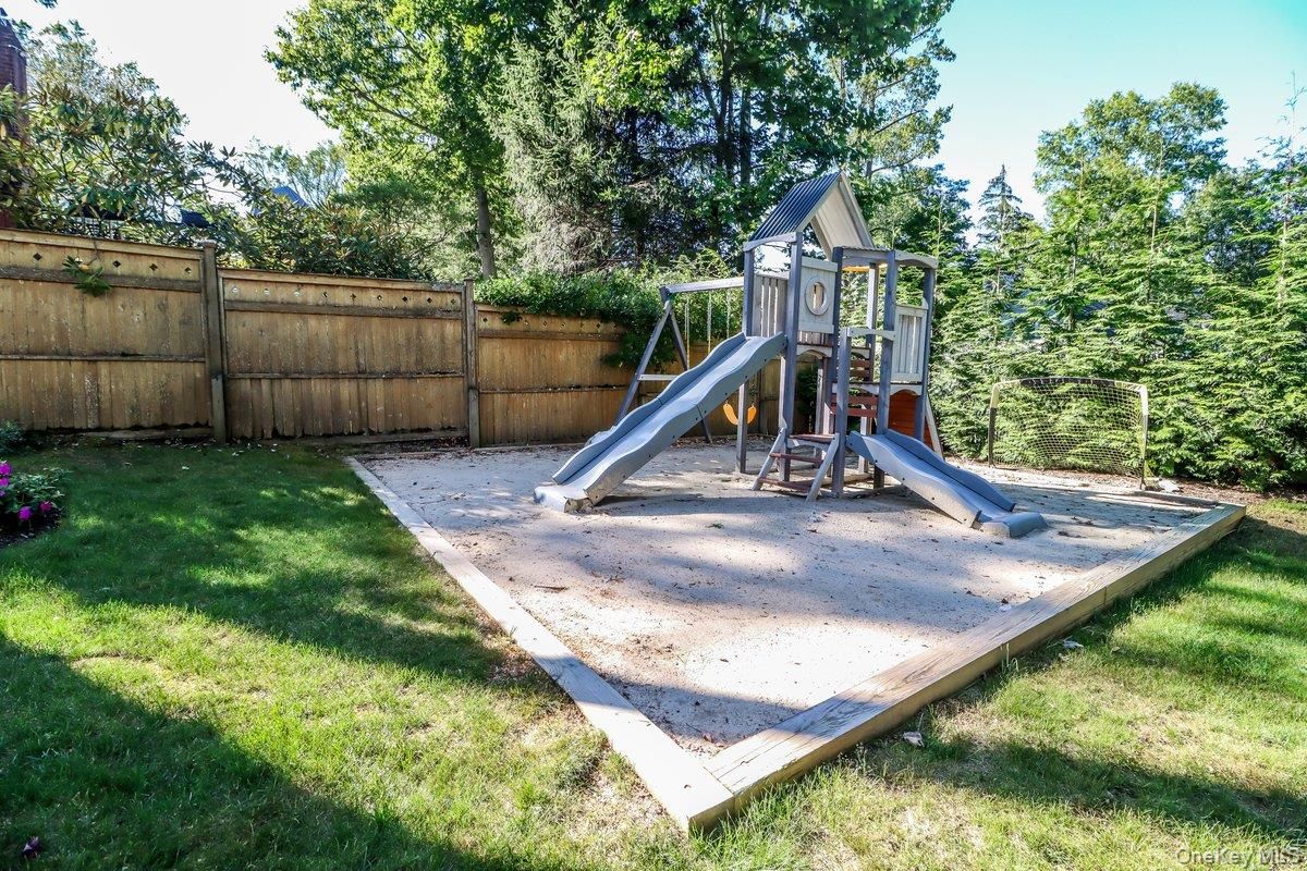 Backyard, Exterior, Playground
