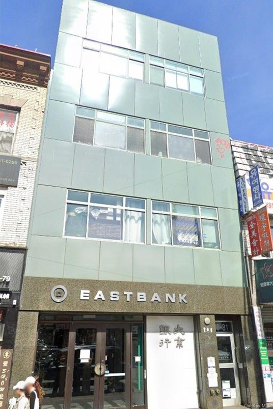 Exterior, Facade, Highrise