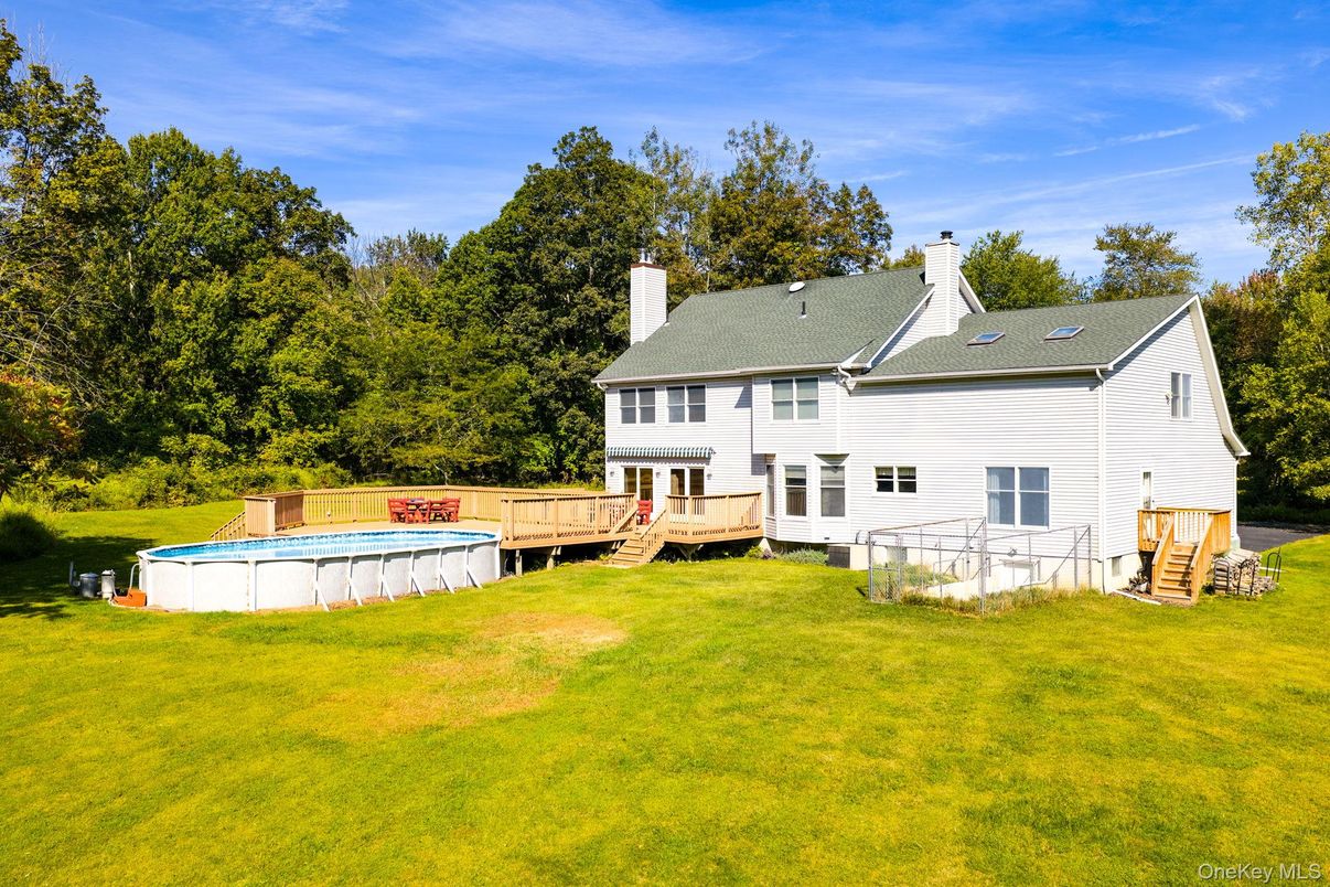Backyard, Exterior, Pool