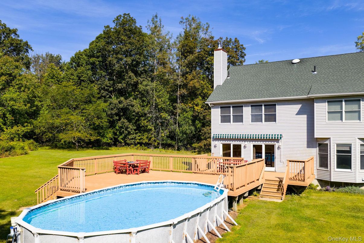 Backyard, Exterior, Pool