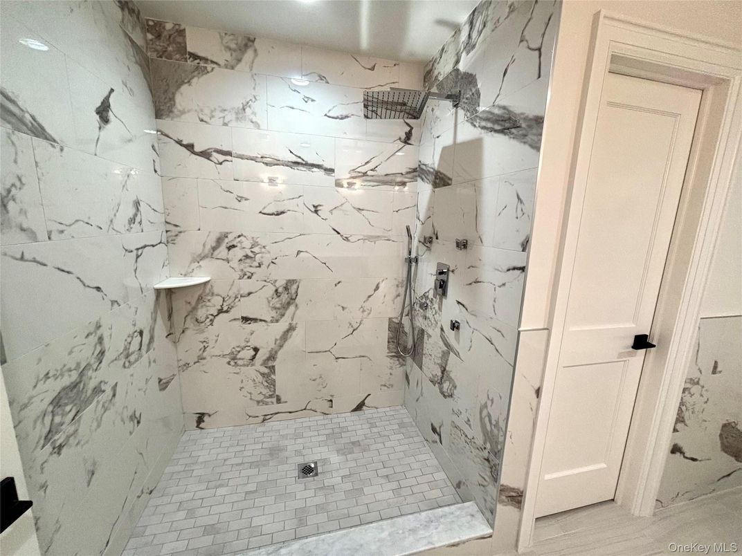 Bathroom, Interior, Marble Walls