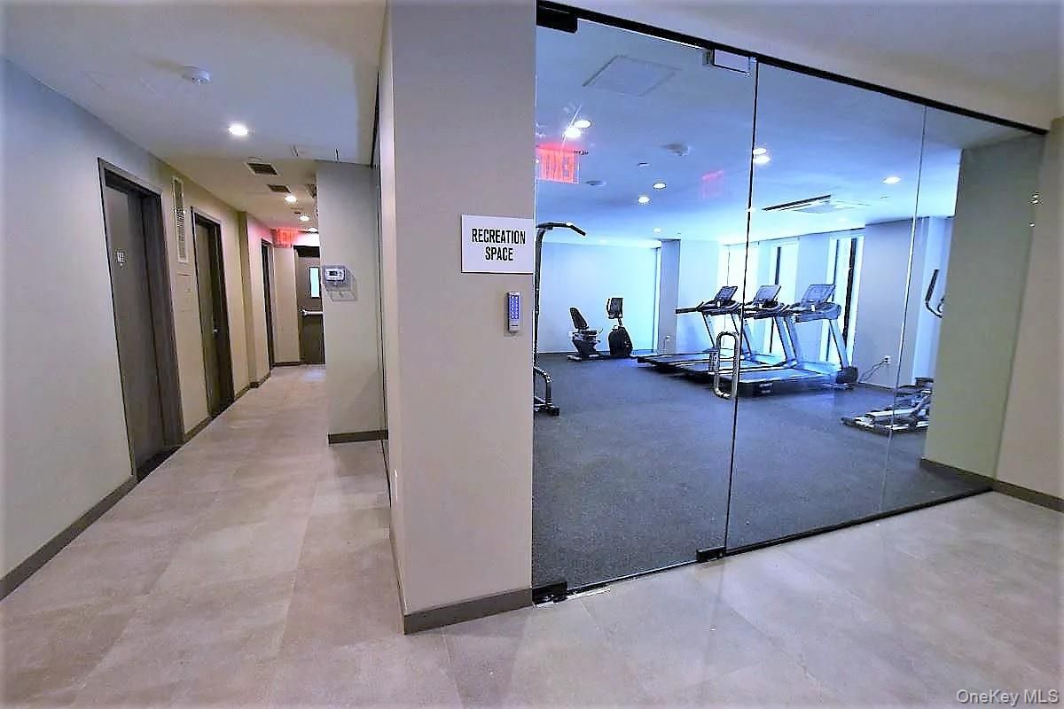 Fitness Equipment, Interior, Recessed Lighting