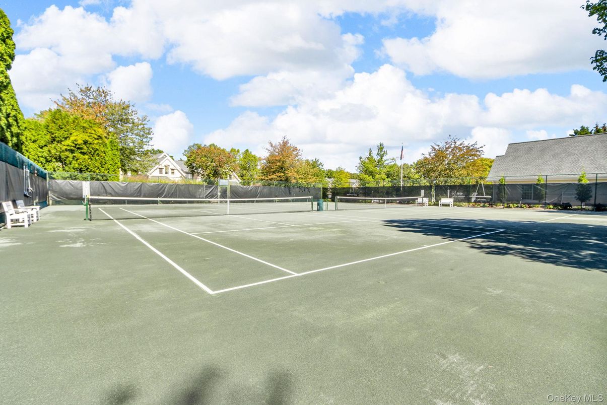 Exterior, Tennis Courts