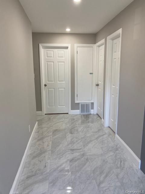 Empty room, Interior, Marble, Recessed Lighting