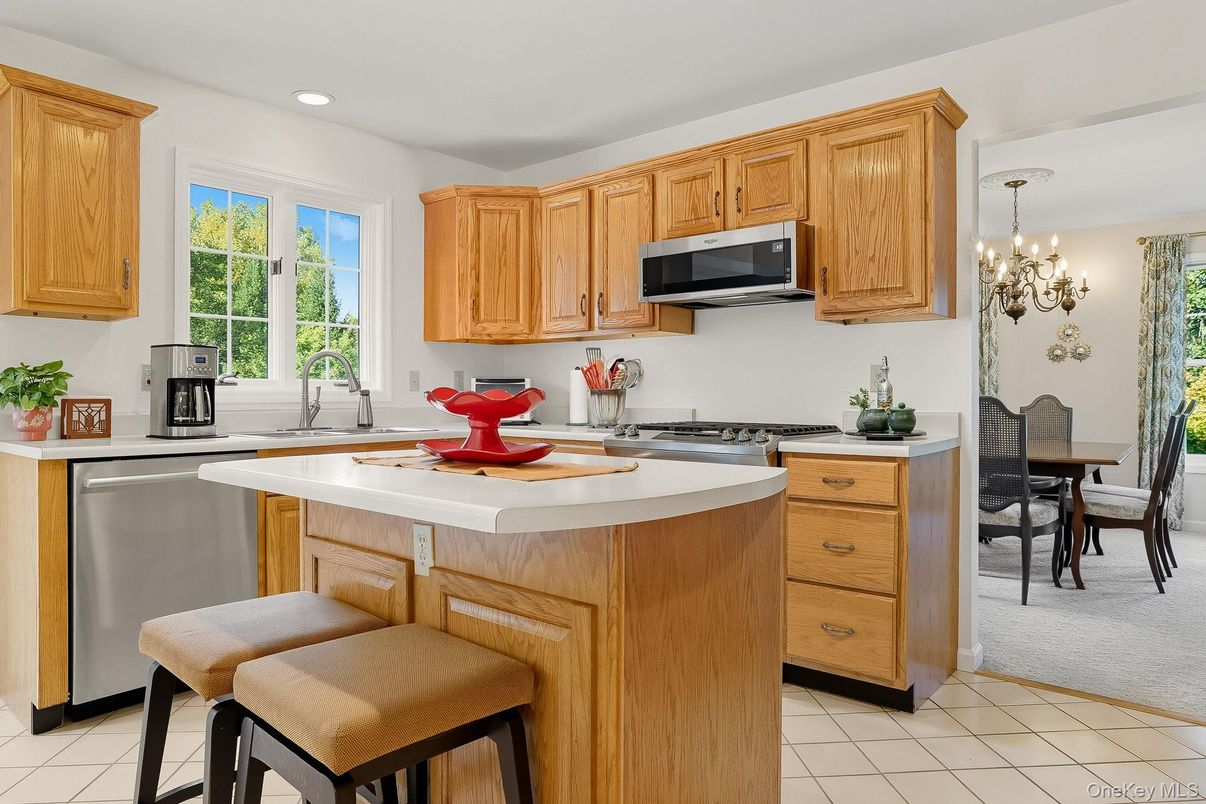 Chandelier, Dining room, Interior, Kitchen, Recessed Lighting