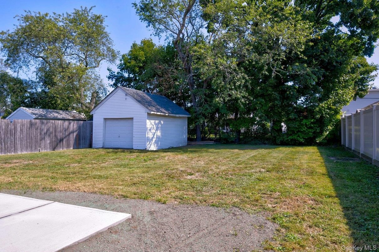 Backyard, Detached Garage, Exterior