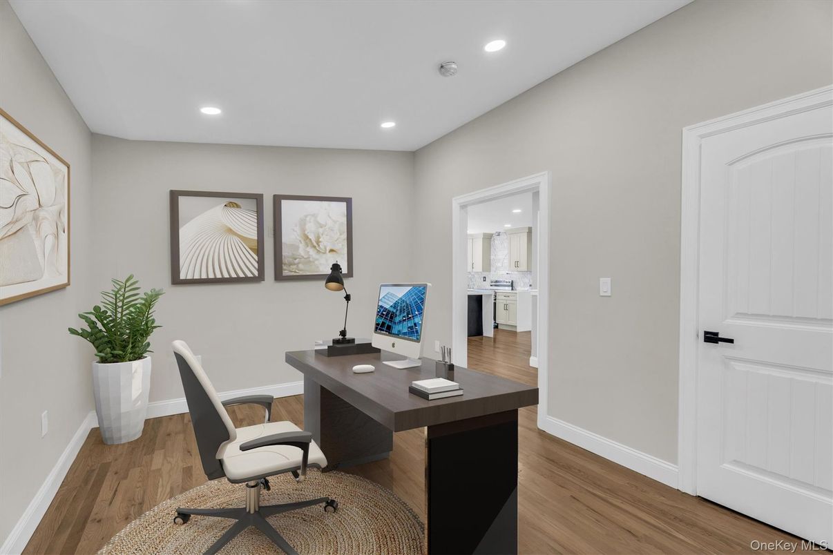 Home Office, Interior, Recessed Lighting, Wood Texture Flooring