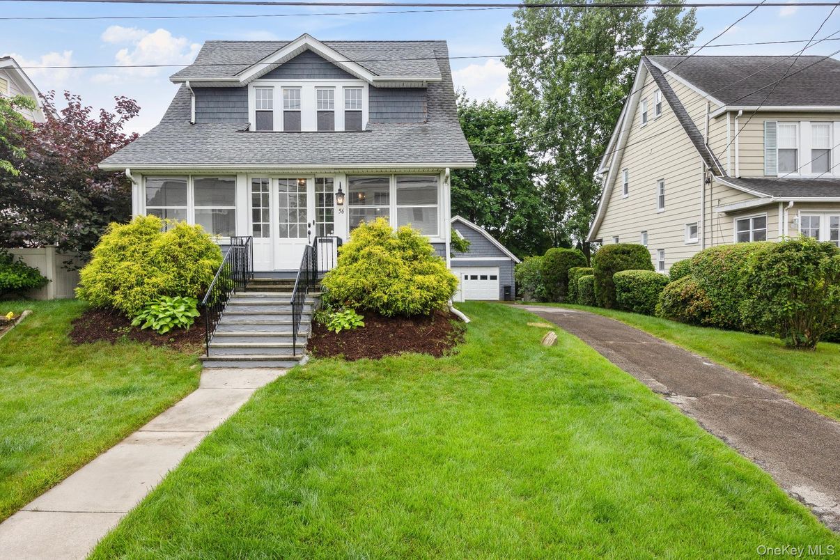 Detached Garage, Exterior, Facade, American Foursquare