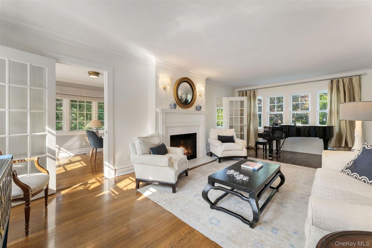 Fireplace, Interior, Living room, Piano, Wood Texture Flooring