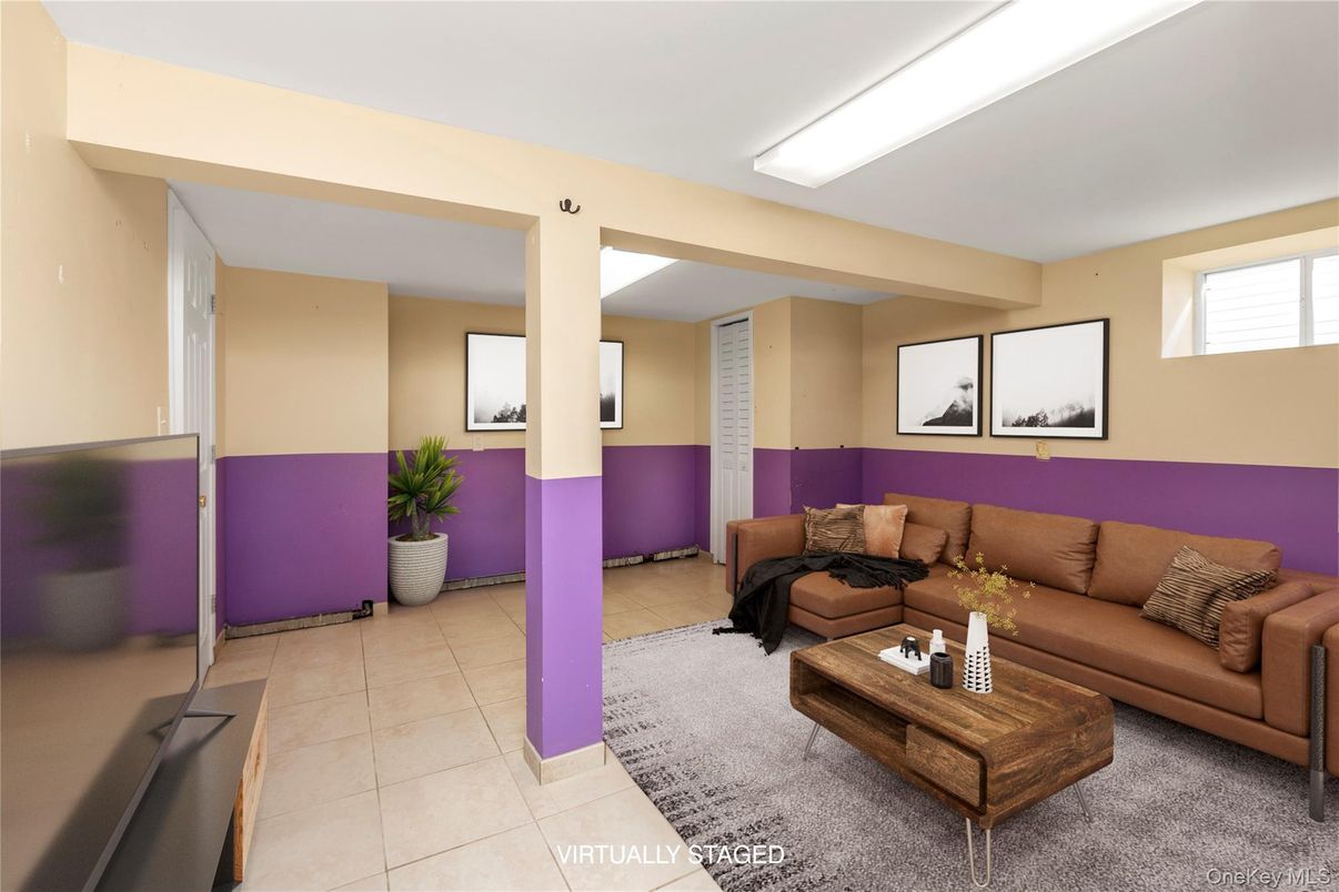 Interior, Living room