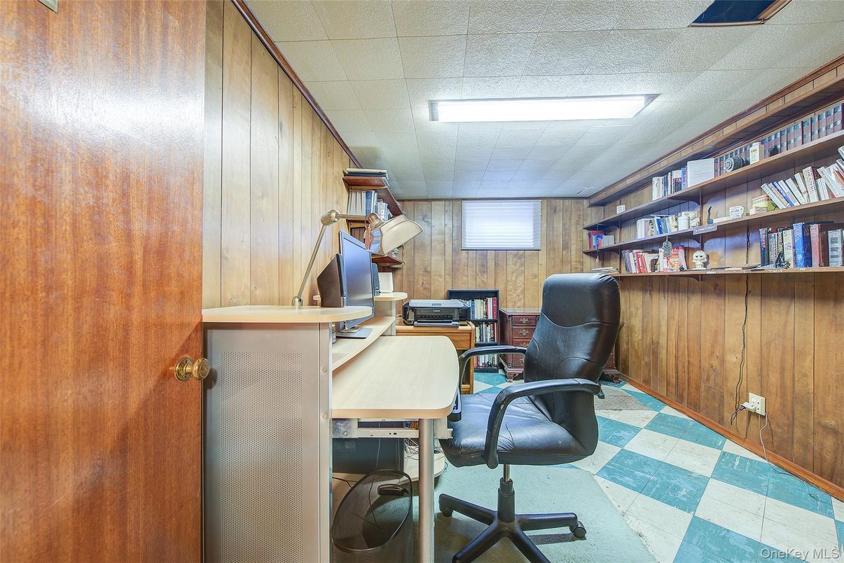 Home Office, Interior, Wooden Walls
