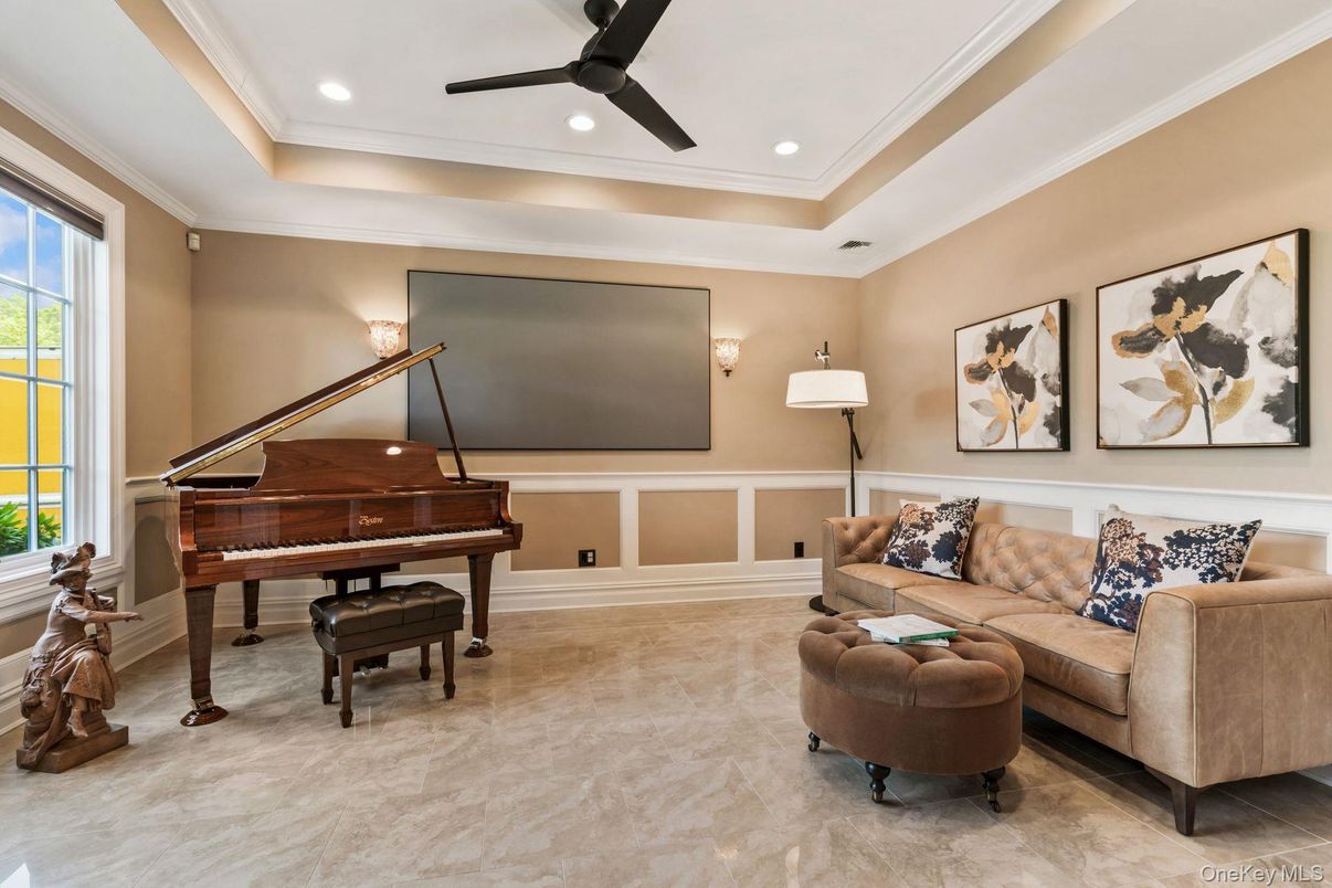 Interior, Living room, Piano, Recessed Lighting