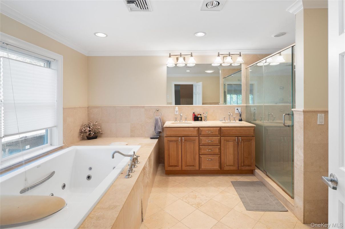 Bathroom, Dual Sink Vanities, Glass Shower, Interior, Recessed Lighting