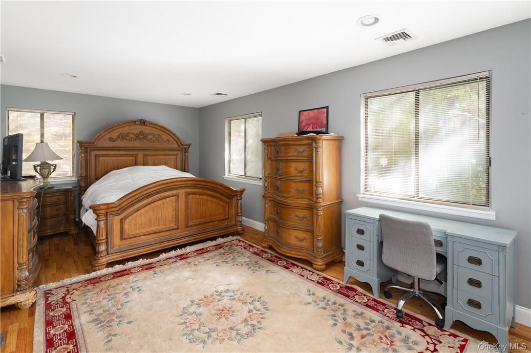 Bedroom, Home Office, Interior, Recessed Lighting, Wood Texture Flooring