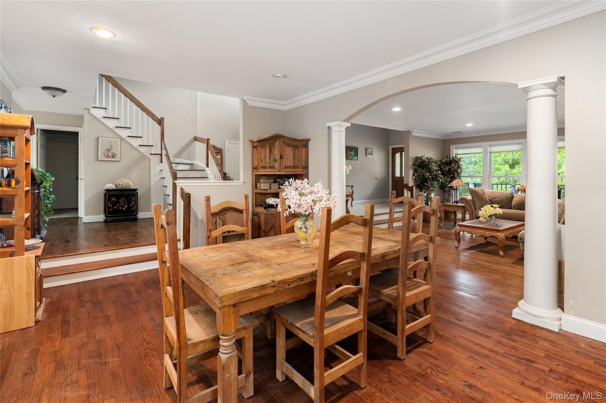 Dining room, Interior, Recessed Lighting, Wood Texture Flooring