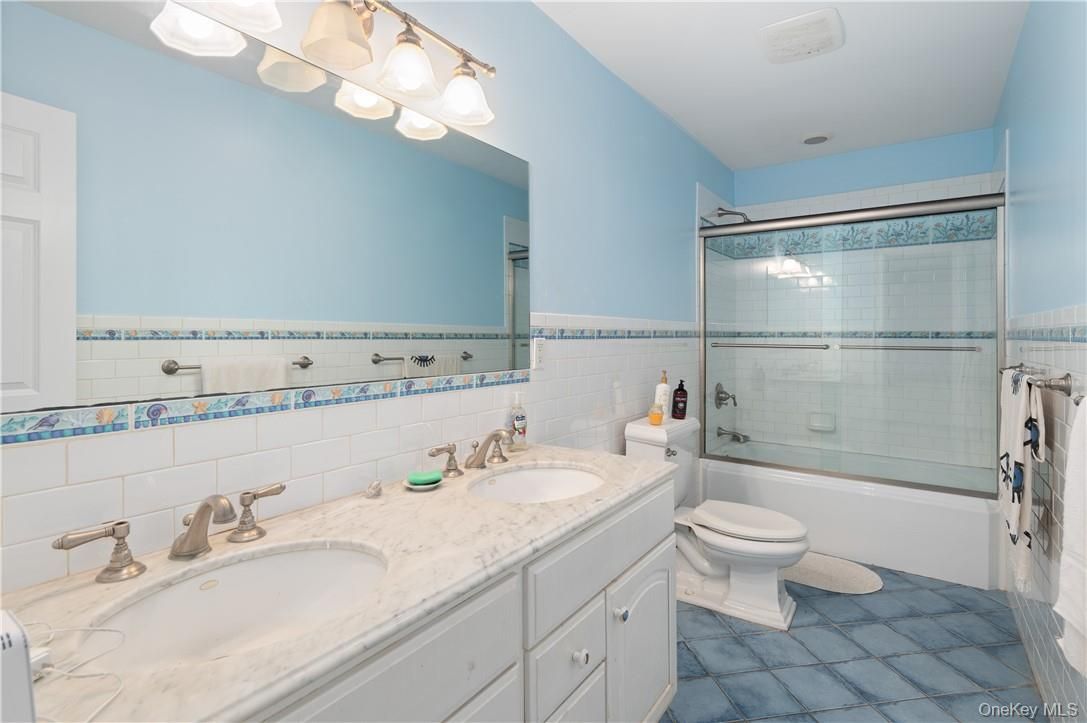 Bathroom, Dual Sink Vanities, Glass Shower, Interior