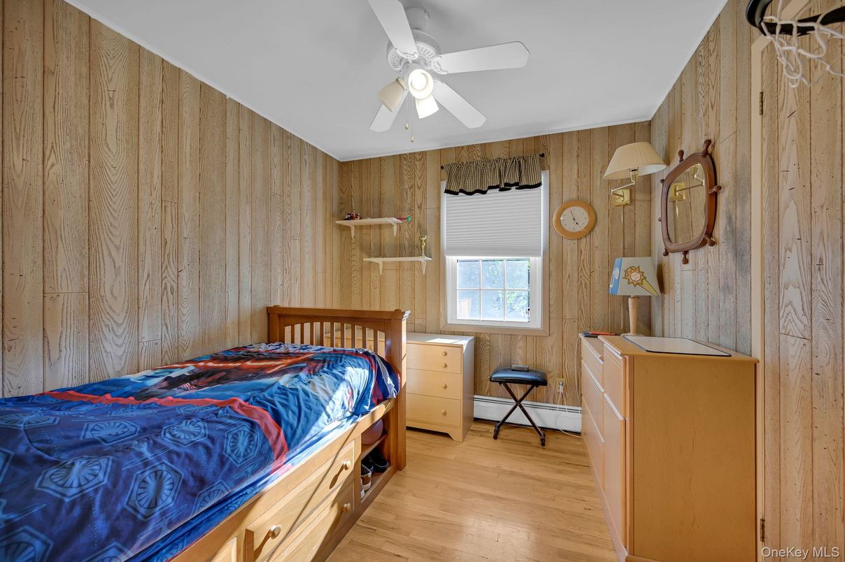 Bedroom, Interior, Wood Texture Flooring, Wooden Walls