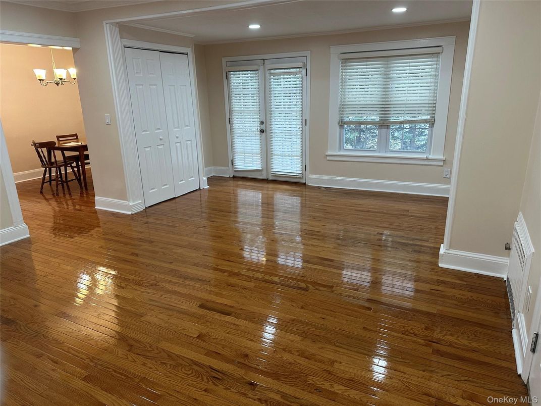 Chandelier, Dining room, Empty room, Interior, Recessed Lighting, Wood Texture Flooring