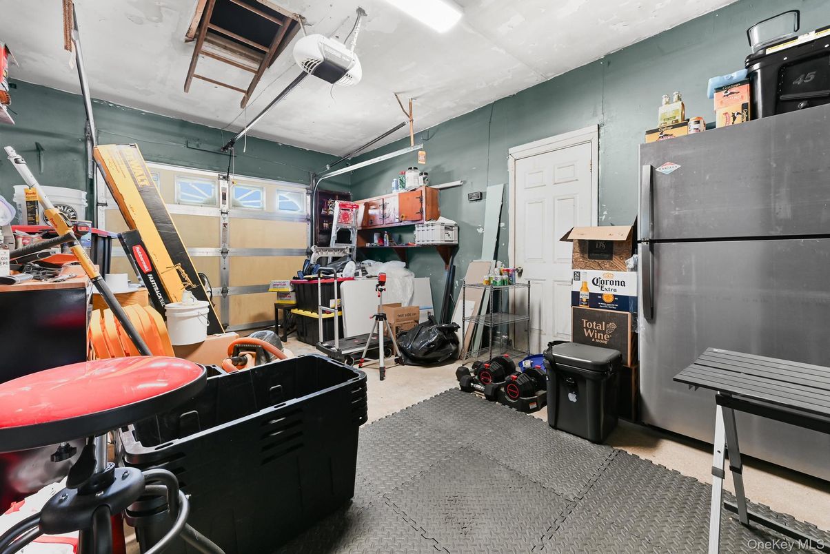 Fitness Equipment, Interior