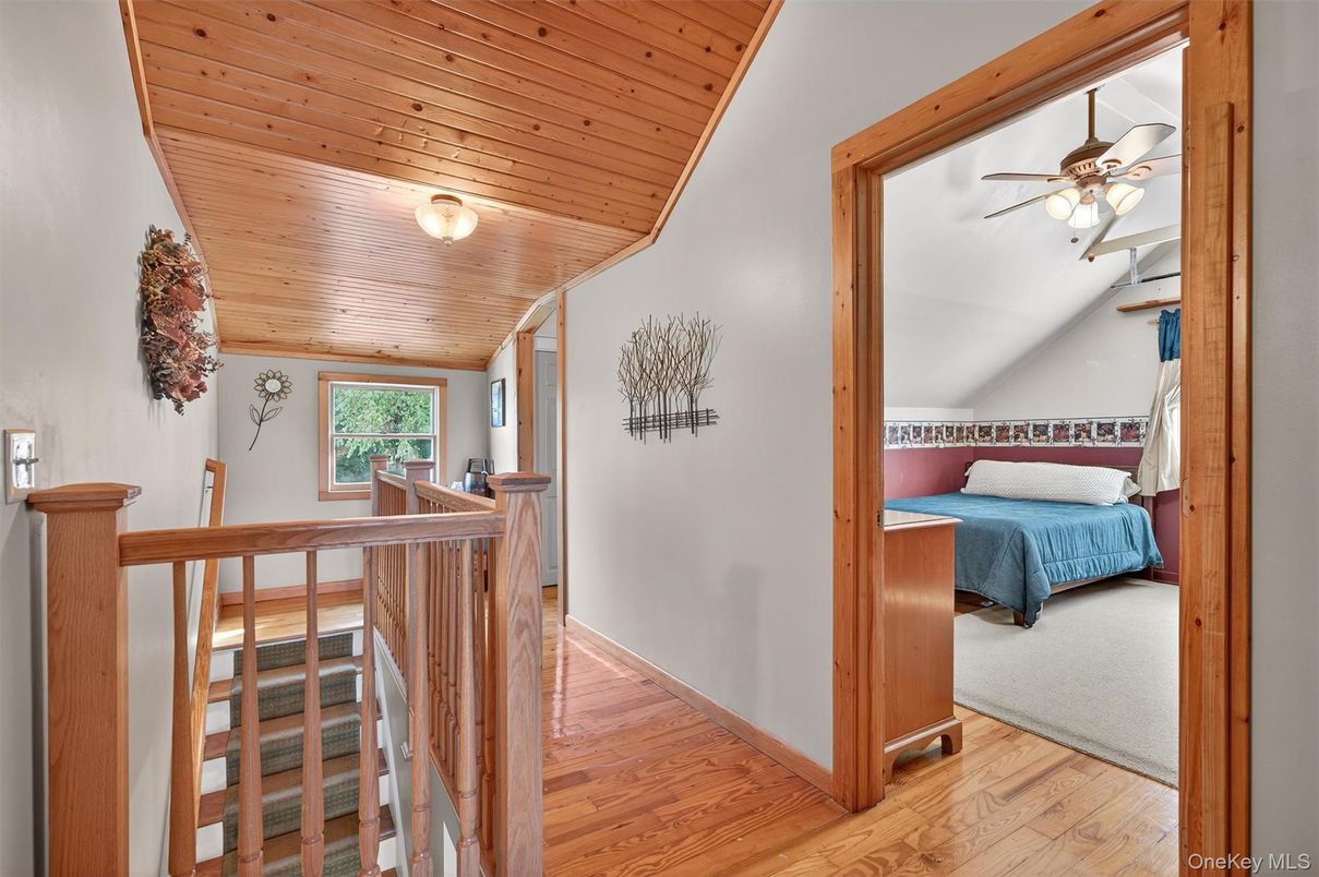 Bedroom, Interior, Wooden Ceilings, Wood Texture Flooring