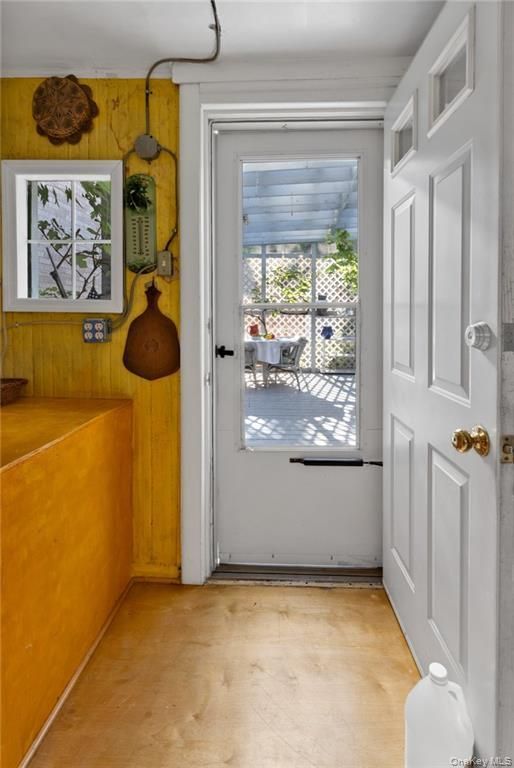 Interior, Wooden Walls