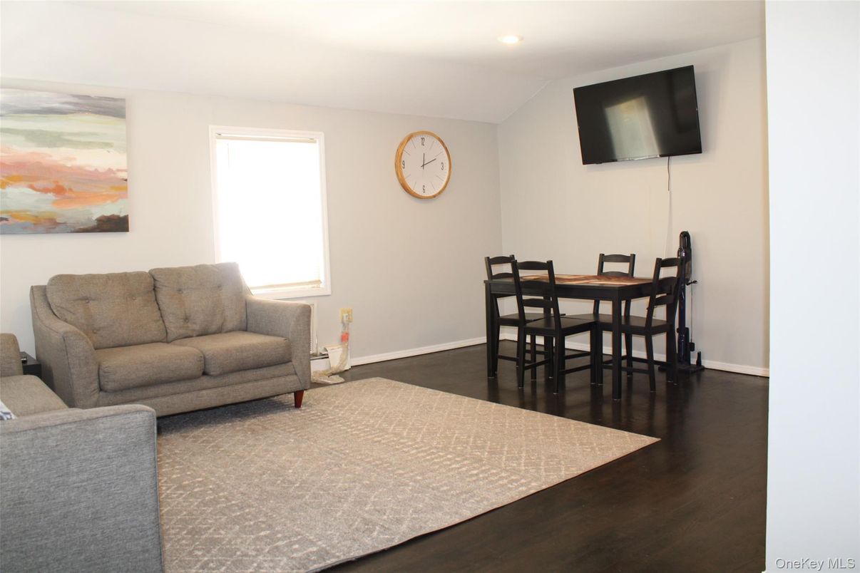 Dining room, Interior, Living room, Recessed Lighting, Wood Texture Flooring