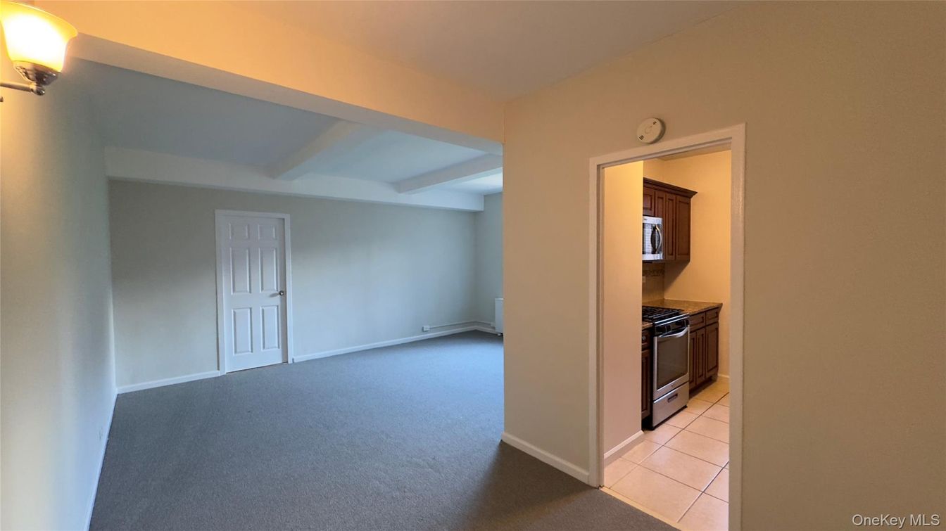 Empty room, Interior, Kitchen
