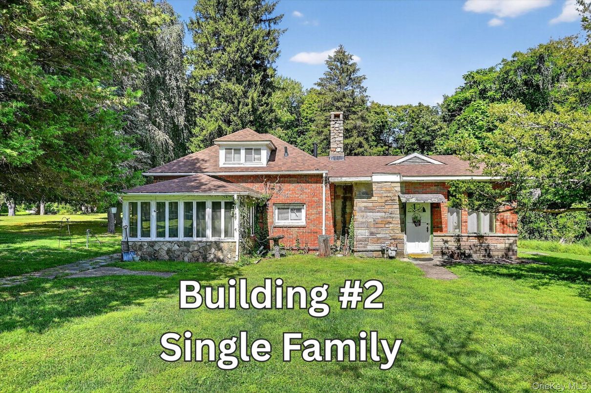 Exterior, Facade, Brick Facade, Cape Cod