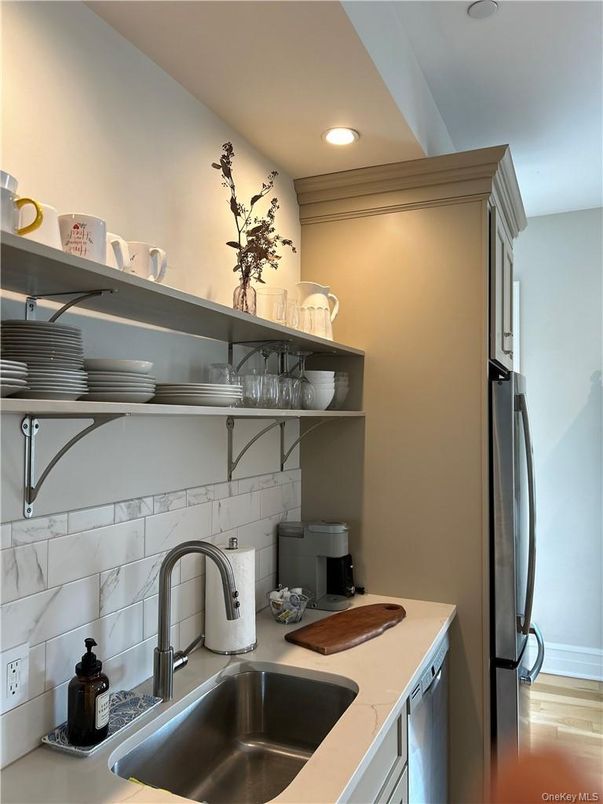 Interior, Kitchen, Recessed Lighting