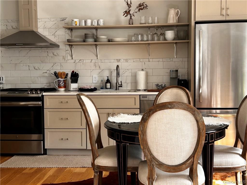 Interior, Kitchen, Stainless Steel Appliances, Wood Texture Flooring
