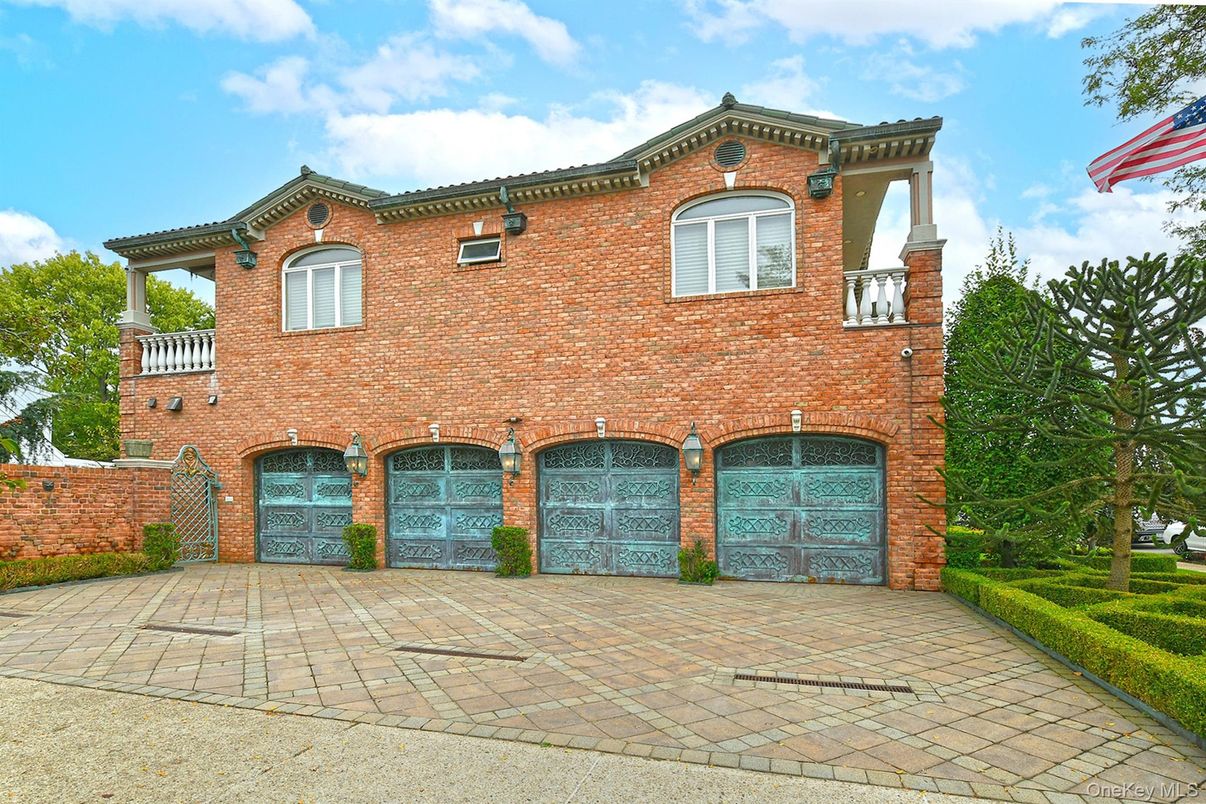 Attached, Exterior, Facade, Brick Facade, Mediterranean