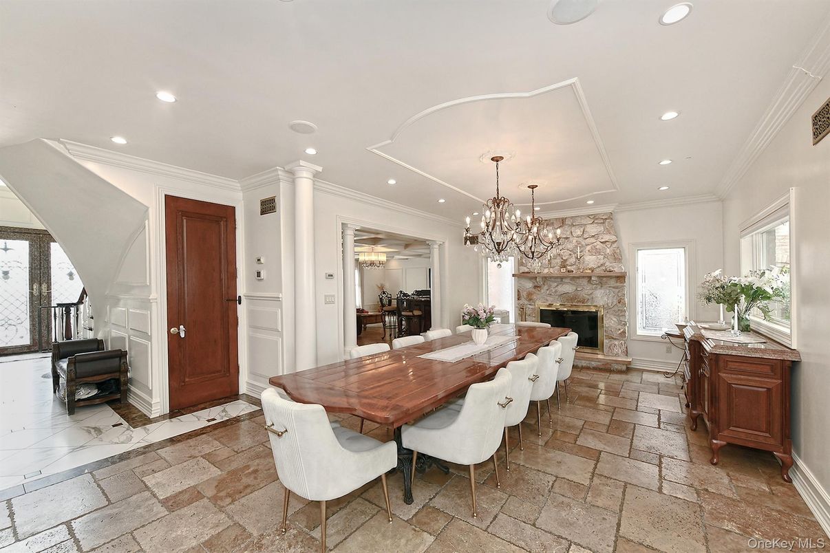 Chandelier, Dining room, Fireplace, Interior, Recessed Lighting