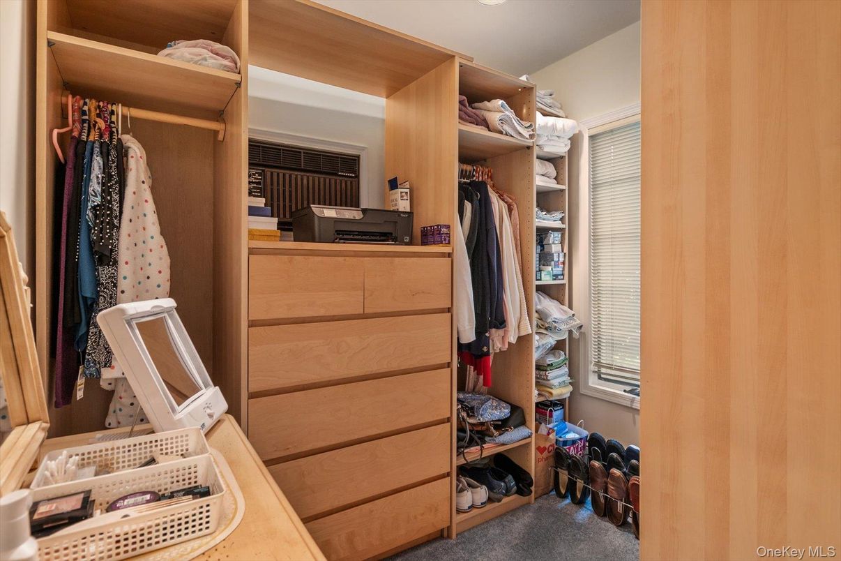 Interior, Recessed Lighting, Walk-in Closets
