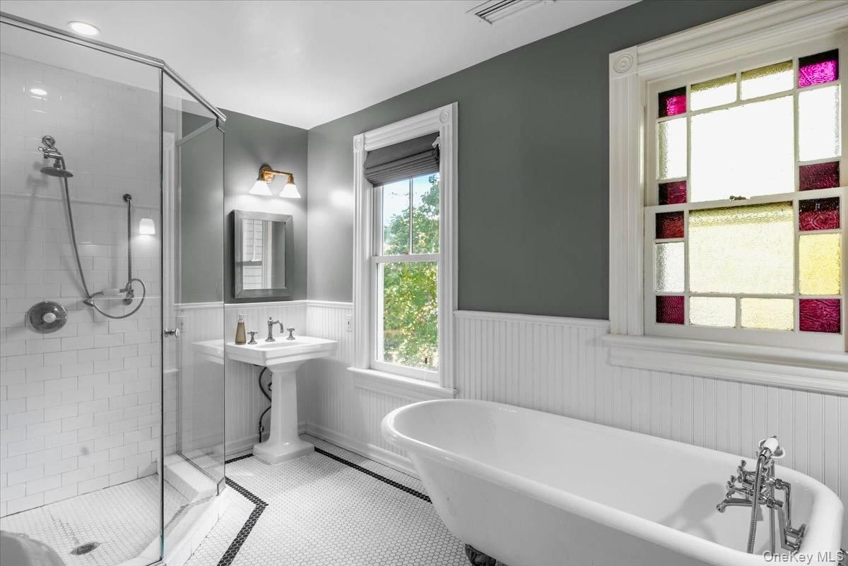 Bathroom, Free Standing Baths, Glass Shower, Interior, Recessed Lighting