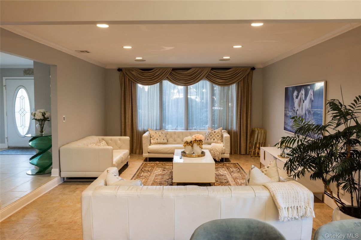 Interior, Living room, Recessed Lighting