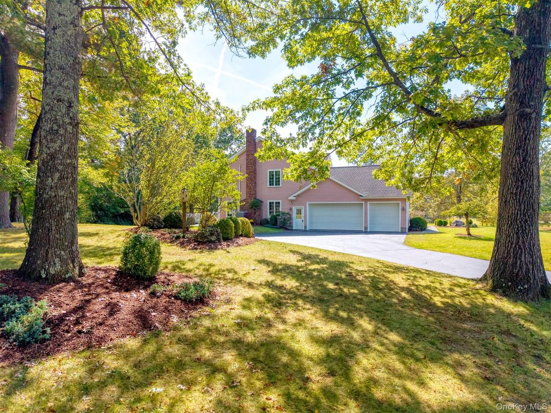 Backyard, Detached Garage, Exterior