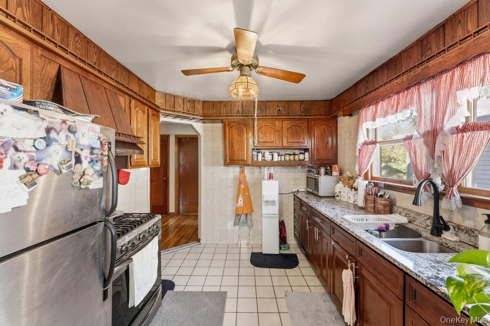 Interior, Kitchen