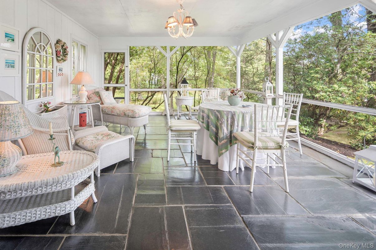 Dining room, Interior, Sun Room