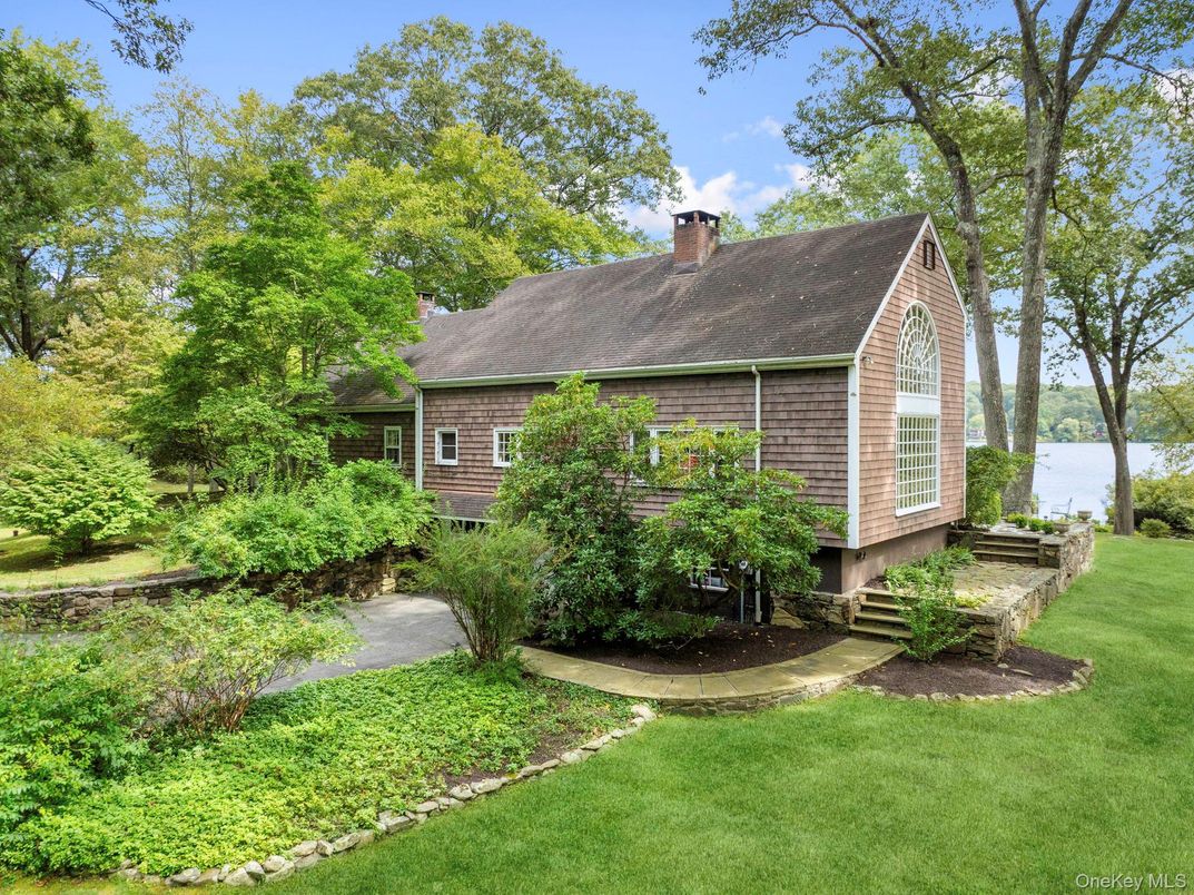 Backyard, Exterior, Water