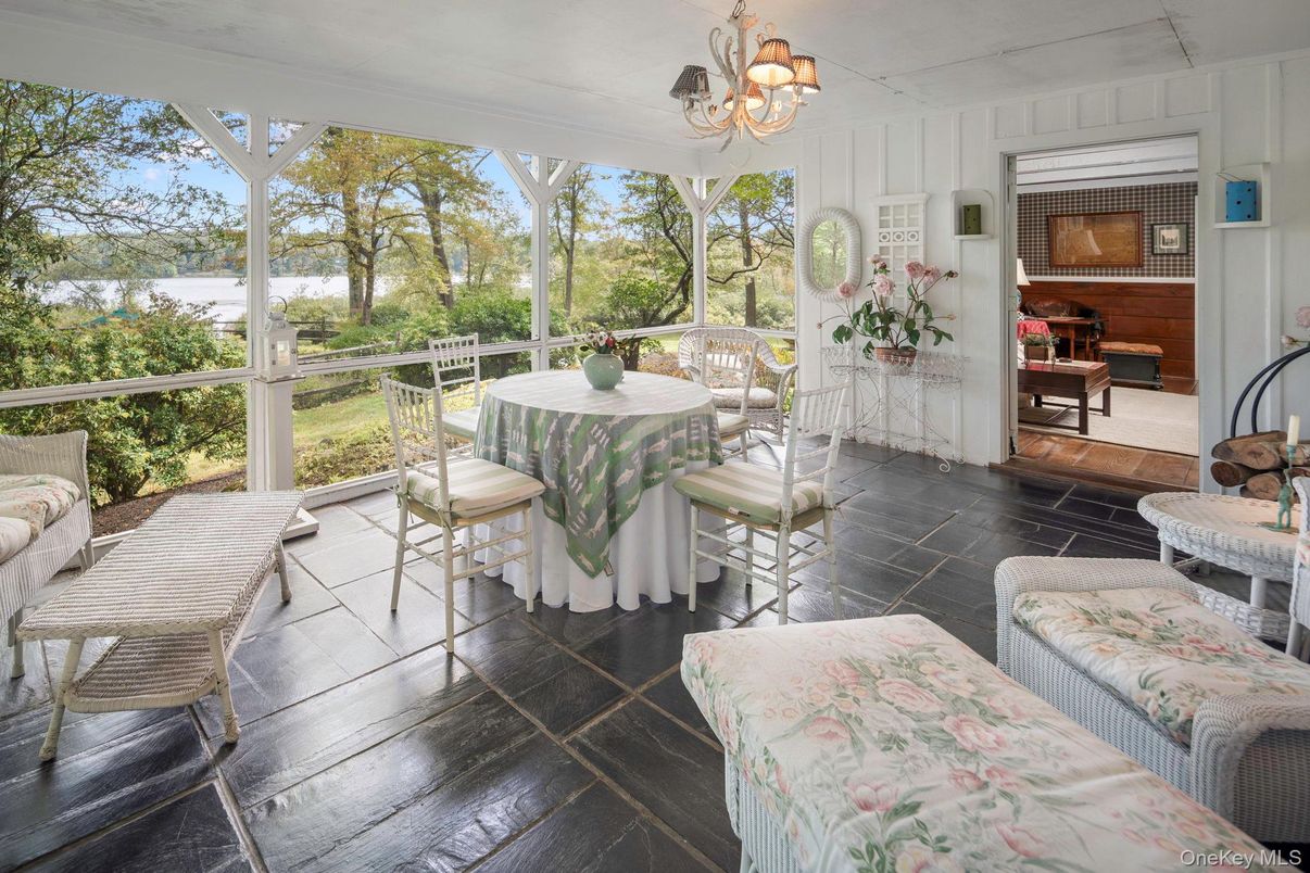 Chandelier, Dining room, Interior, Sun Room, Wood Texture Flooring