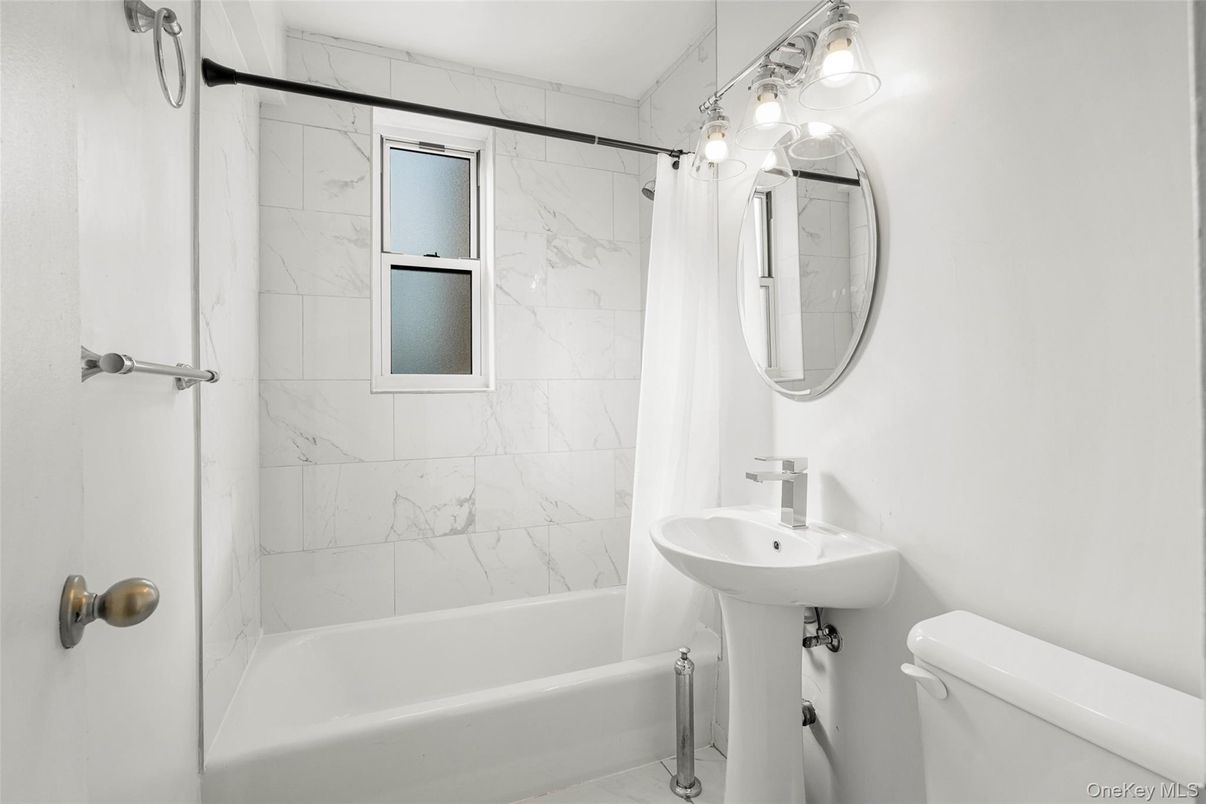 Bathroom, Interior, Marble Walls