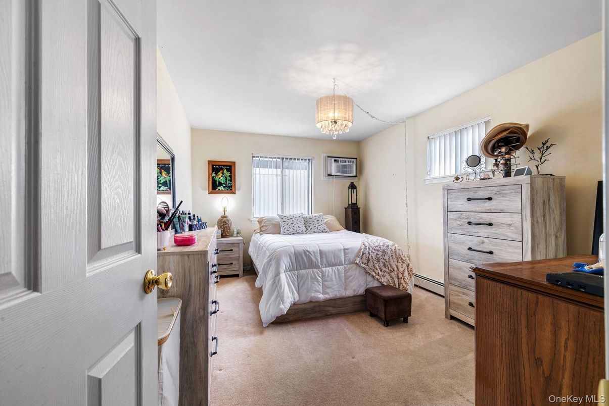 Bedroom, Chandelier, Interior