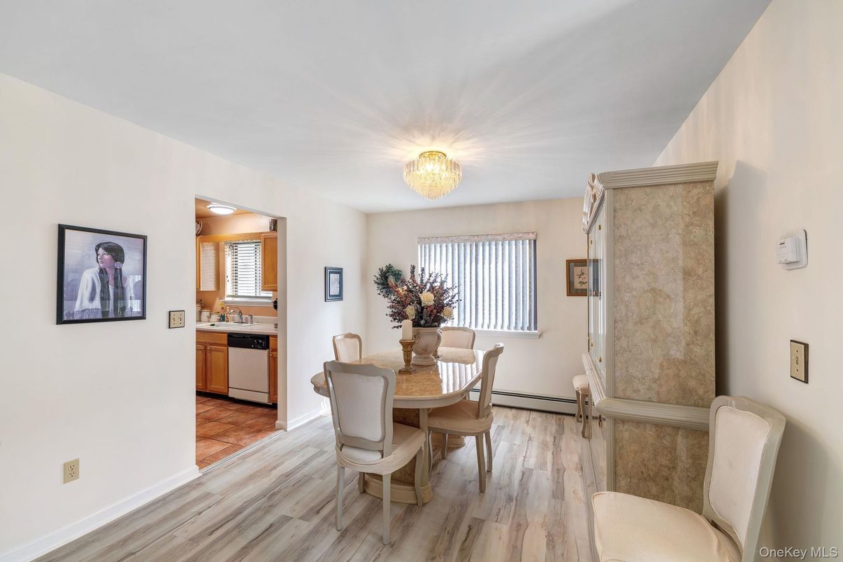 Chandelier, Dining room, Interior, Kitchen, Wood Texture Flooring