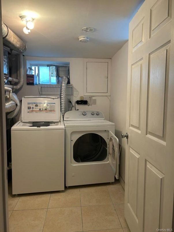 Interior, Utility Closets, Washer
