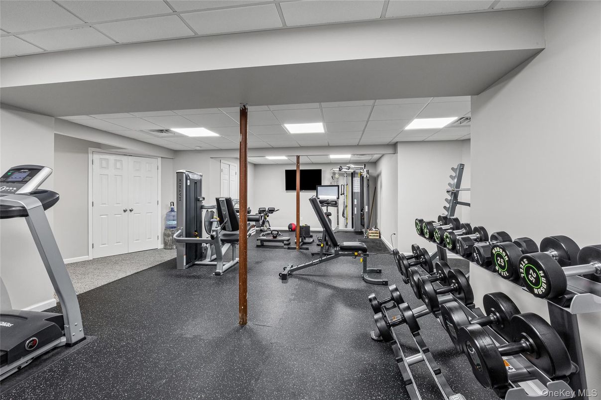 Fitness Equipment, Gym, Interior, Recessed Lighting