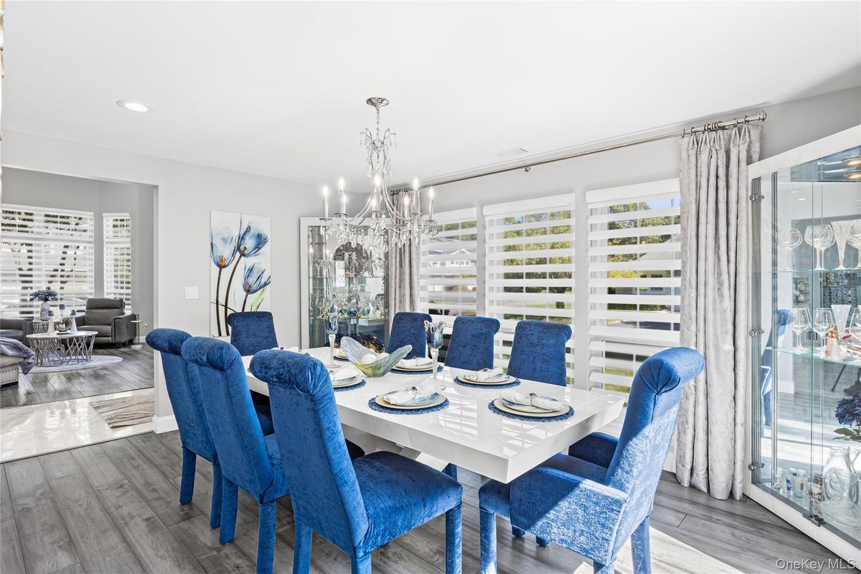 Chandelier, Dining room, Interior, Recessed Lighting, Wood Texture Flooring