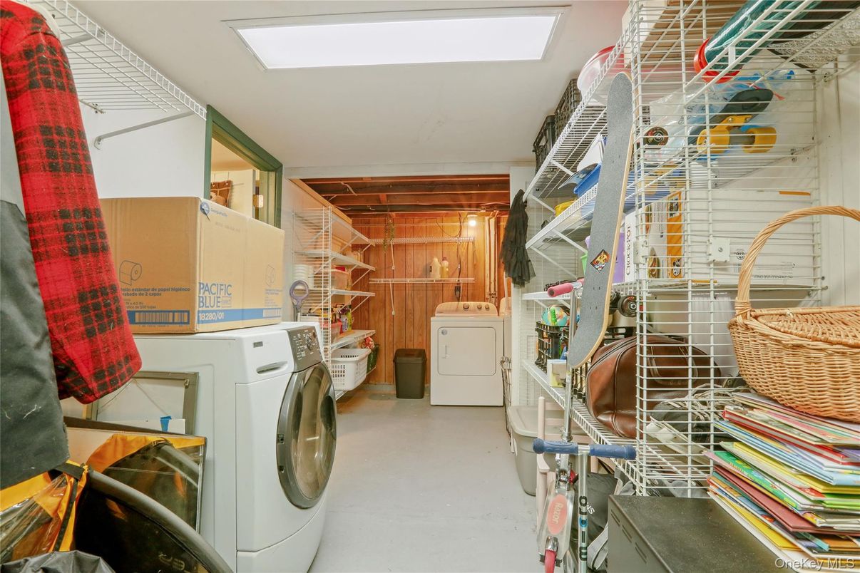 Interior, Washer, Wooden Walls