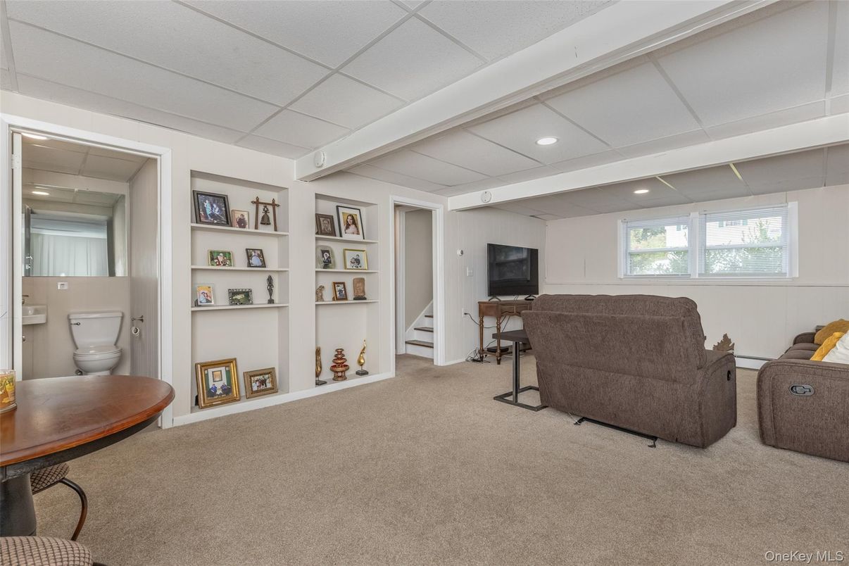 Interior, Recessed Lighting